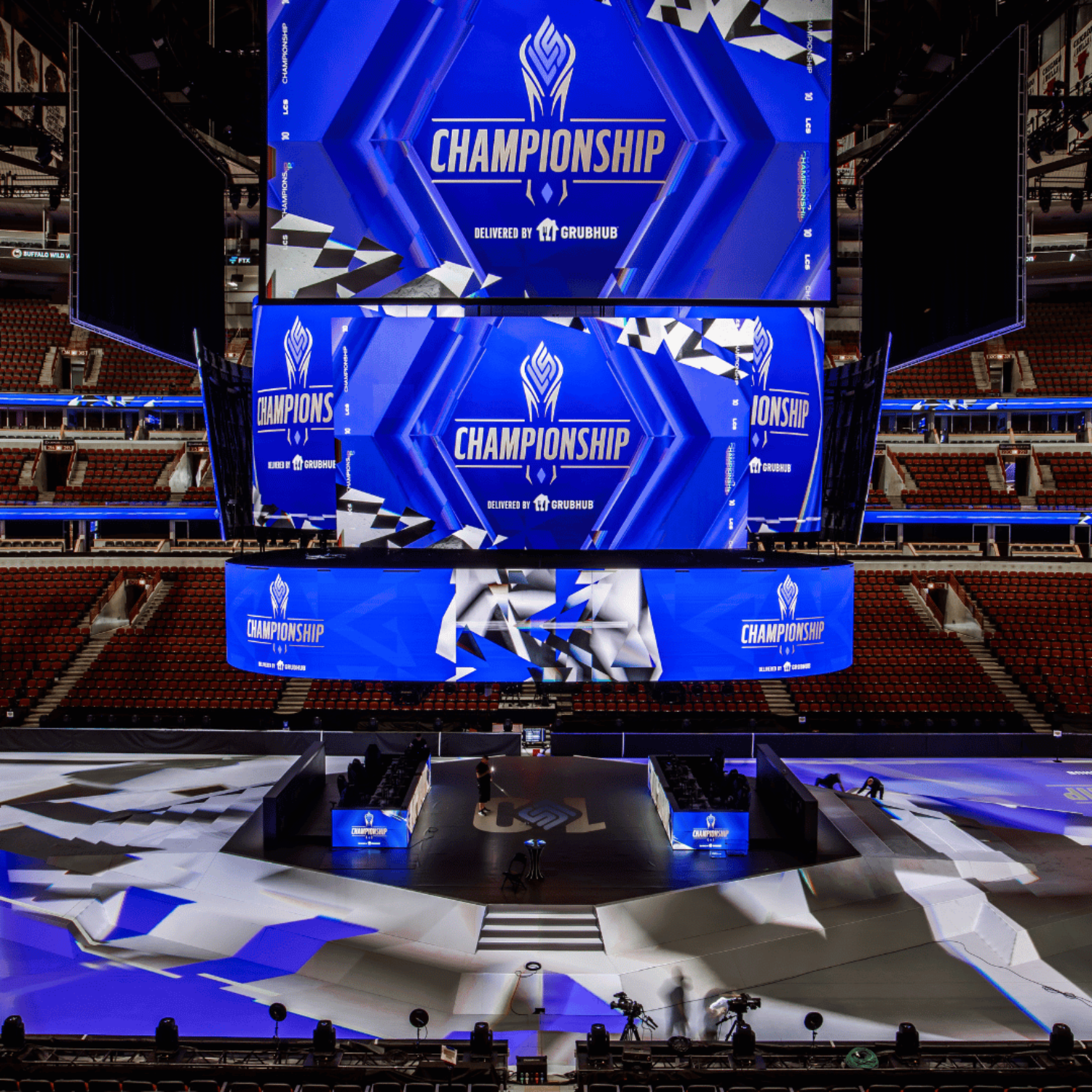 LCS Riot Summer 2022 Video Screen