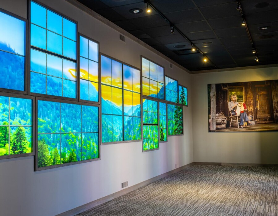 Dolly Parton Experience LED video screens