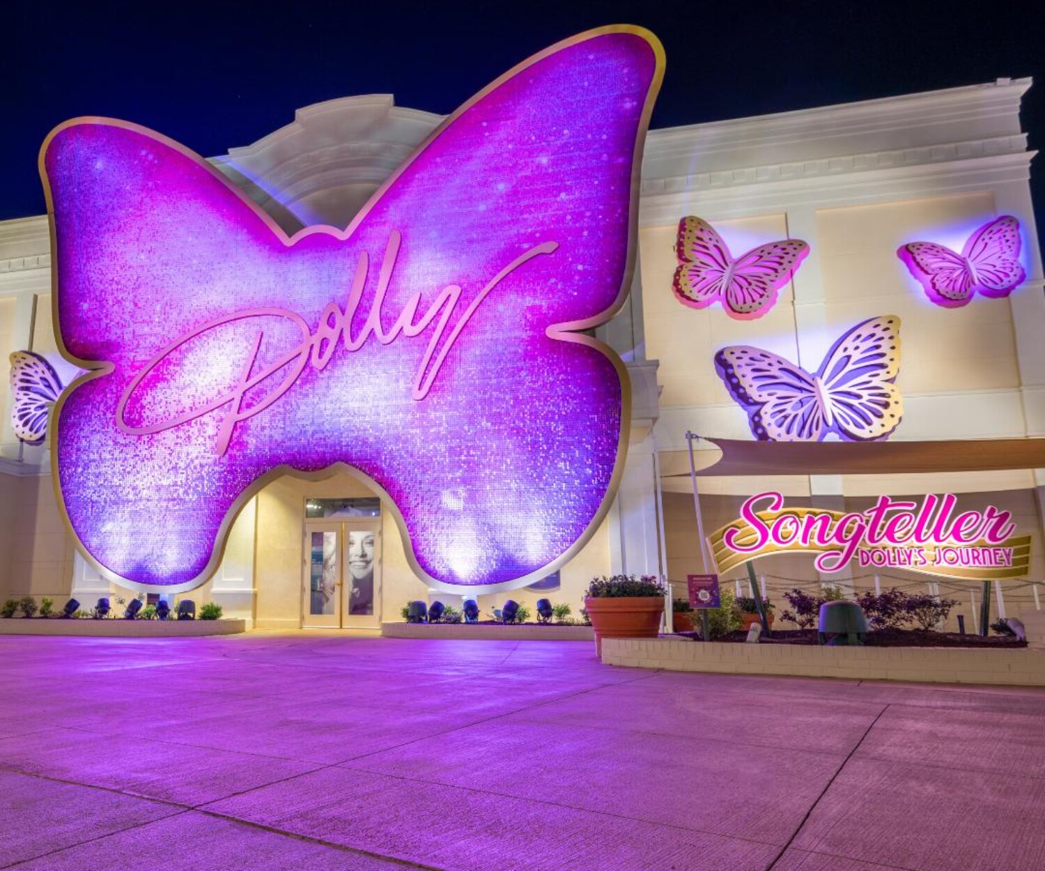 dollywood square image