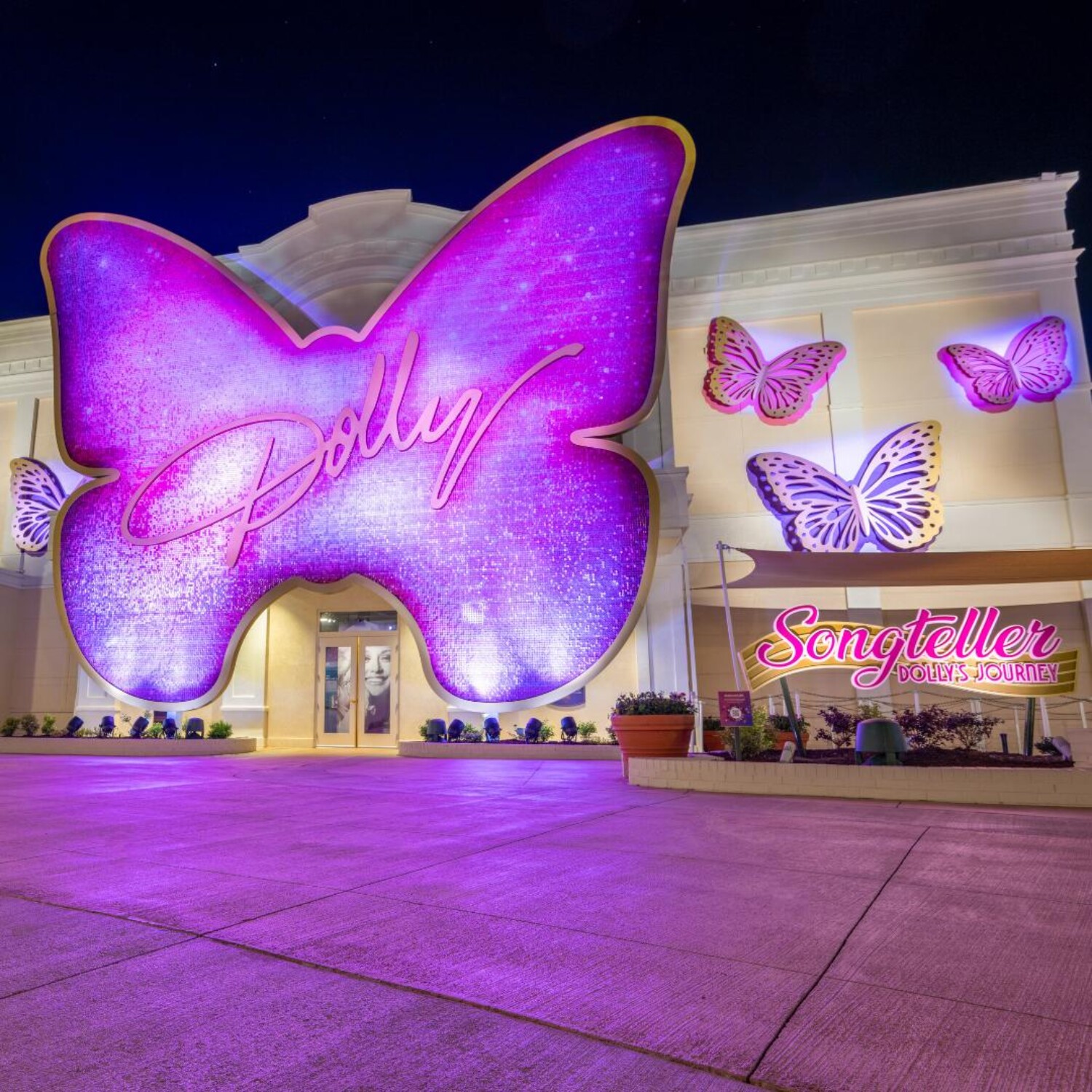 dollywood square image