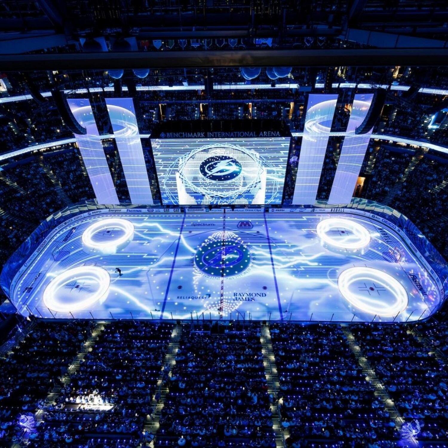 Tampa Bay Lightning Plaoff Projection Mapping Content Arena